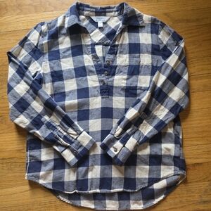 Market & Spruce Navy and Beige Flannel